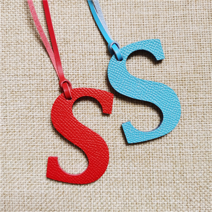 English Letter O P Q R S T Alp - Monogram Keychain Leather ulasan dan harga