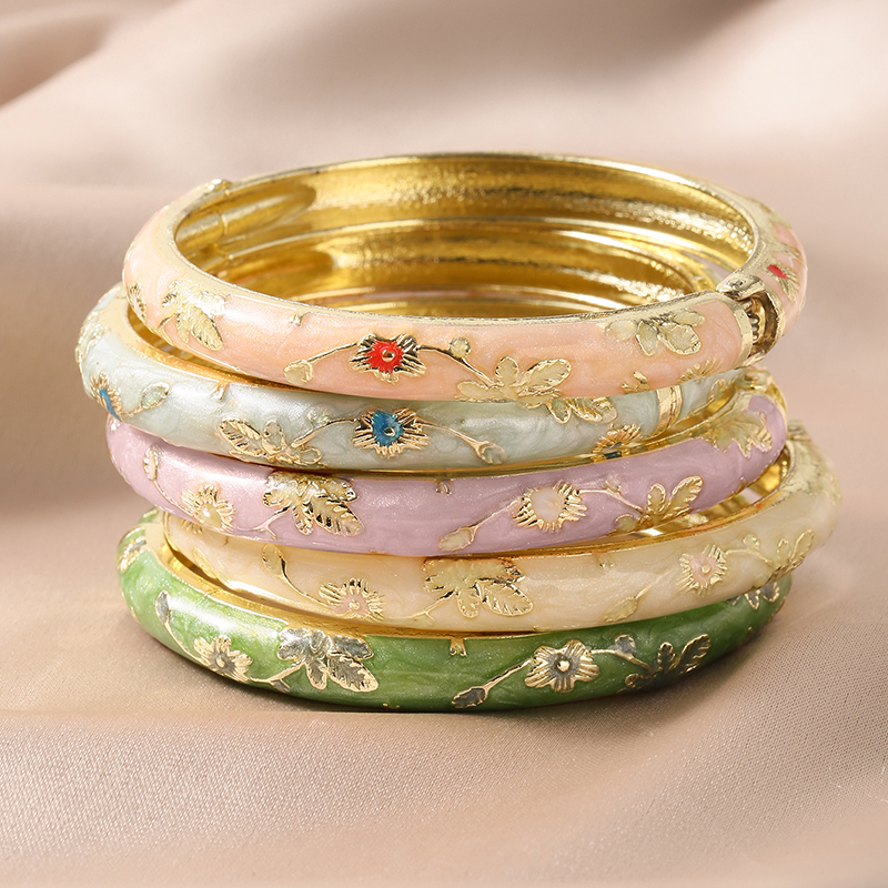 FTCY 5PCS Fine Small Flower Cl - Coordinates Bracelet ulasan dan harga