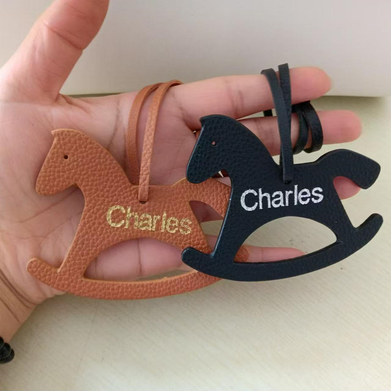 Custom Initial Fashion Horse B - Monogram Keychain Leather ulasan dan harga